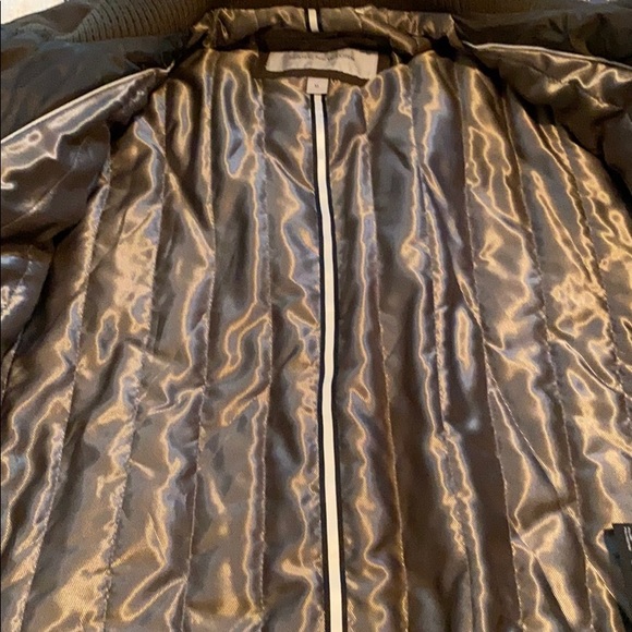 Zip-up Men’s Winter Coat - Picture 5 of 6